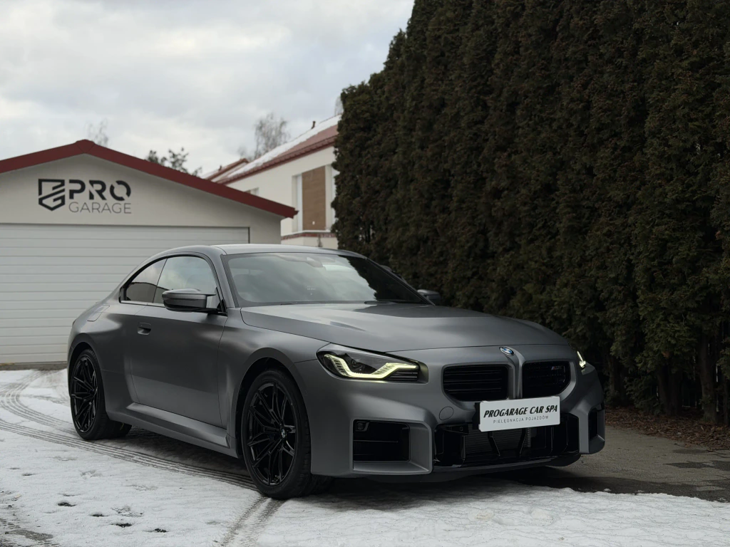 BMW M2 - View 5