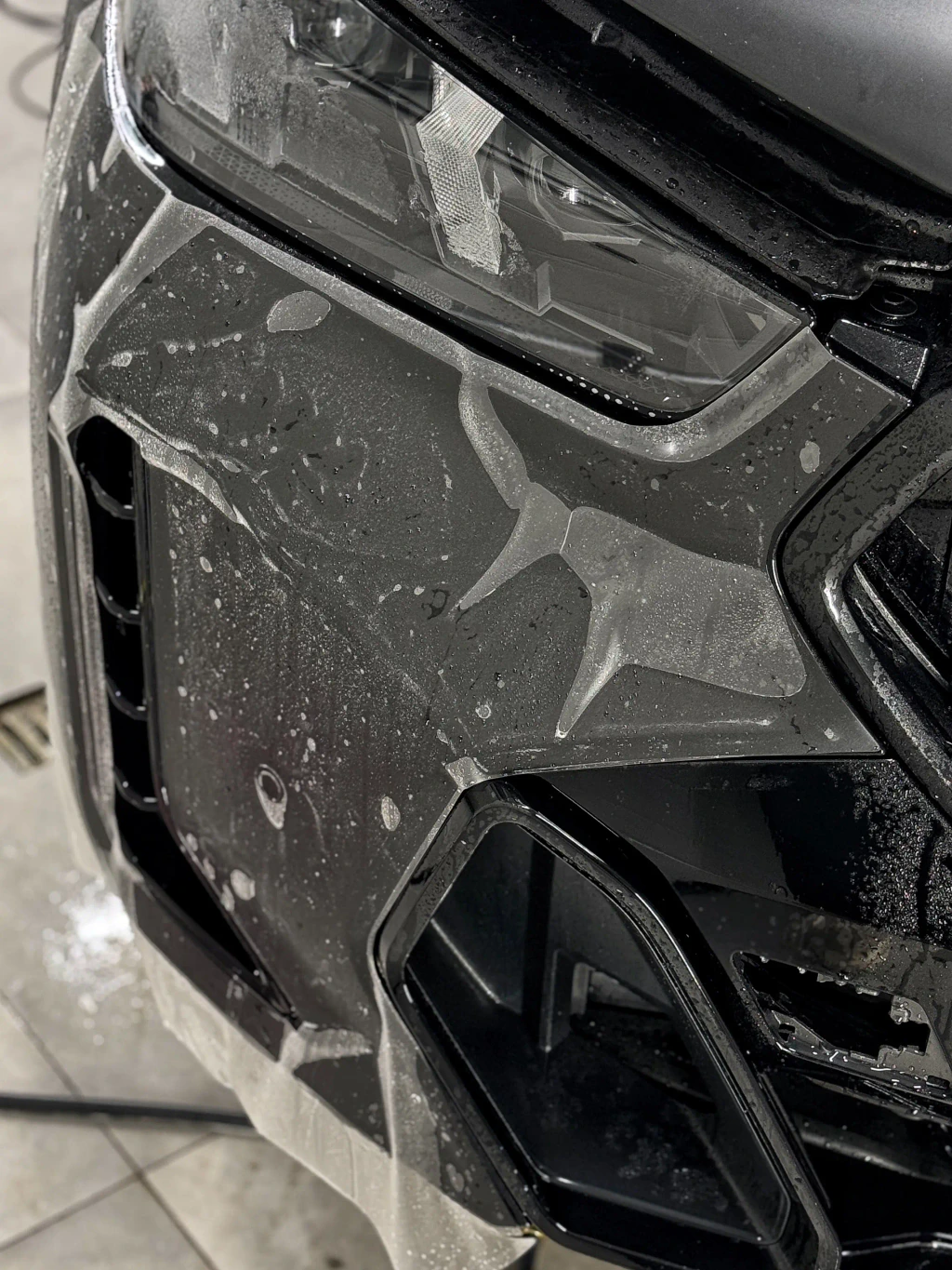 BMW X6  - View 2